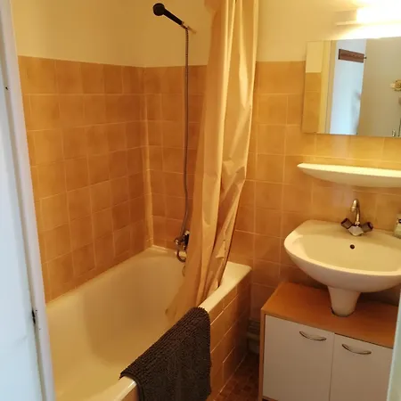Apartment Studio In Chabanon Selonnet